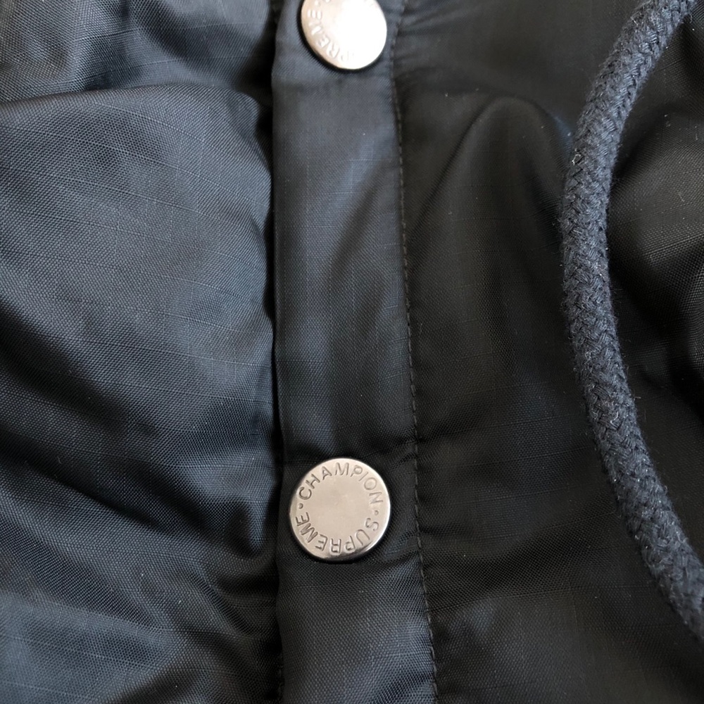 Supreme x Champion 2018 Black Parka - Picture 10 of 16